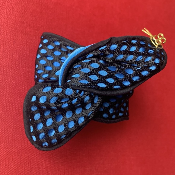 Colette Malouf Silk Twist - Picture 3 of 14